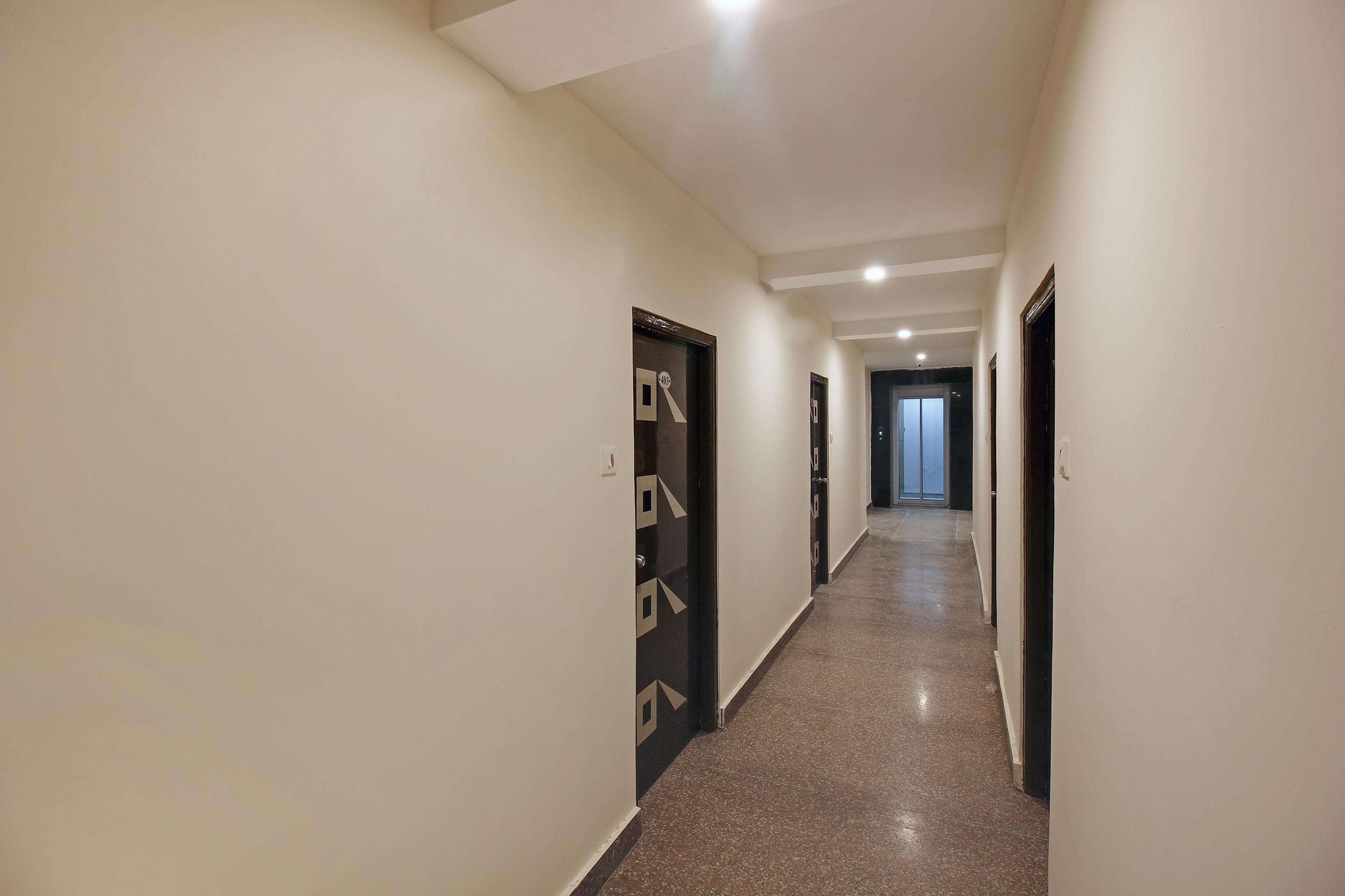 Capital O Hotel Vaishnavi Secundurabad Esterno foto