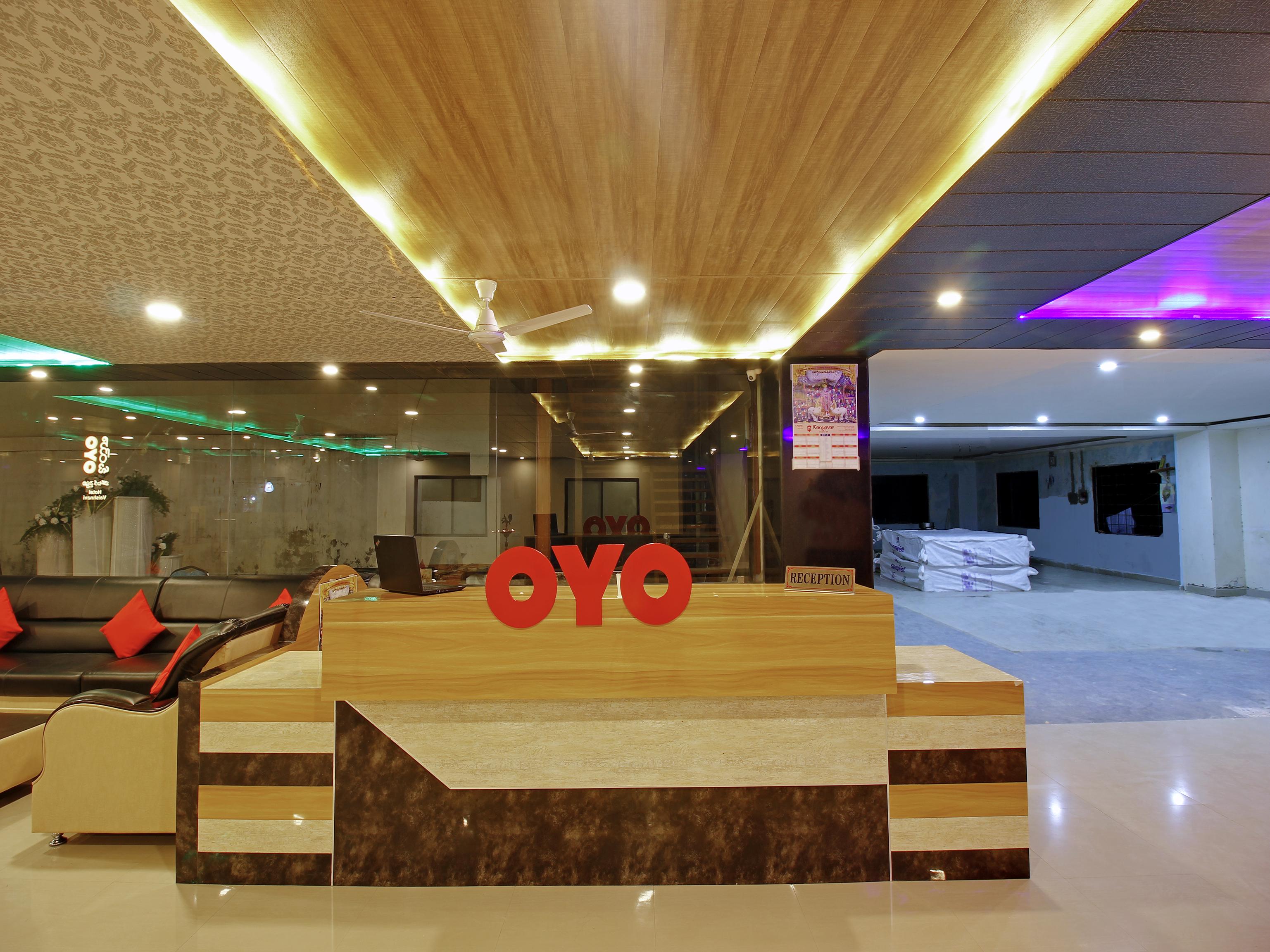 Capital O Hotel Vaishnavi Secundurabad Esterno foto